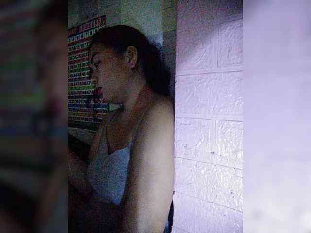 hornylittleprincess69 webcam