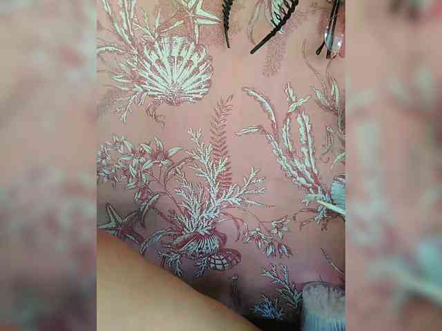 hornylittleprincess69 webcam