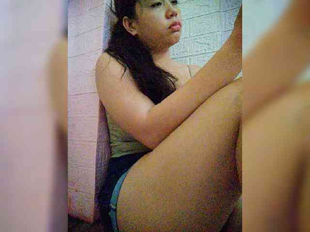 hornylittleprincess69