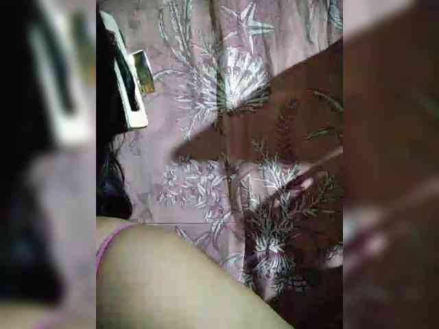 hornylittleprincess69 webcam