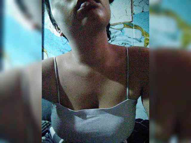 hornylittleprincess69 webcam