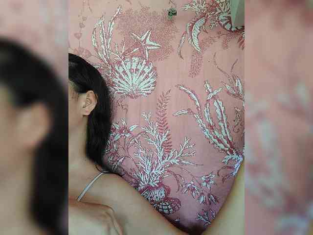 hornylittleprincess69 webcam