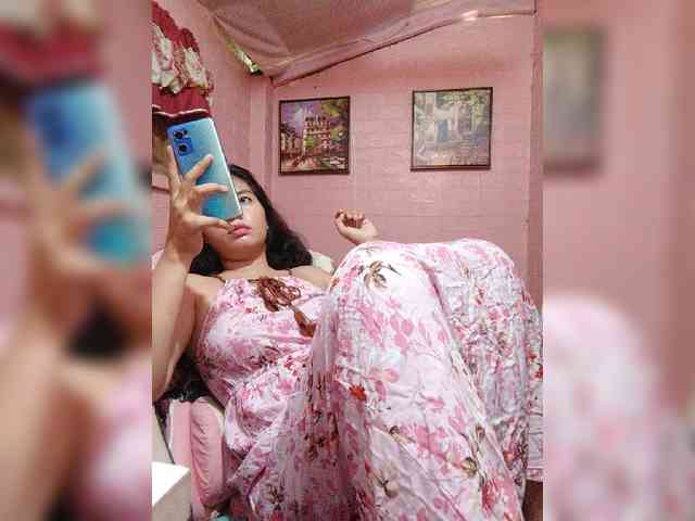 hornylittleprincess69 webcam