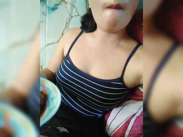 hornylittleprincess69 webcam