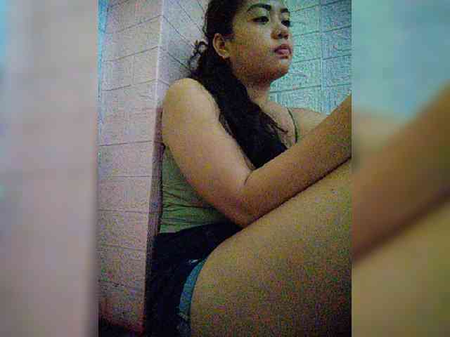 hornylittleprincess69 webcam