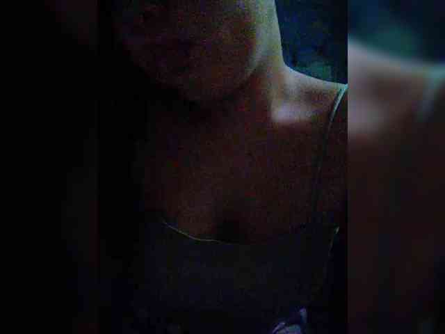 hornylittleprincess69