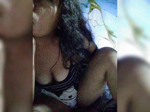 hornylittleprincess69 webcam