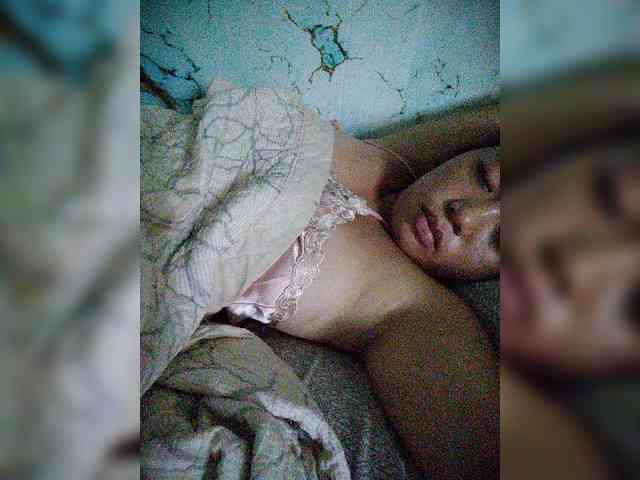 hornylittleprincess69 webcam