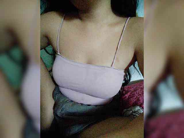 hornylittleprincess69 webcam