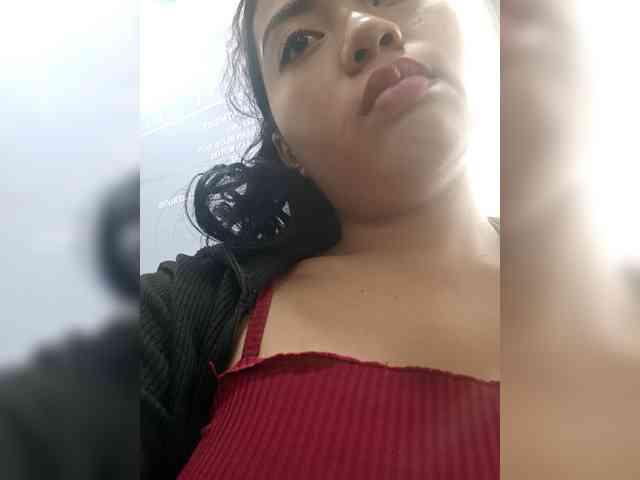 hornylittleprincess69