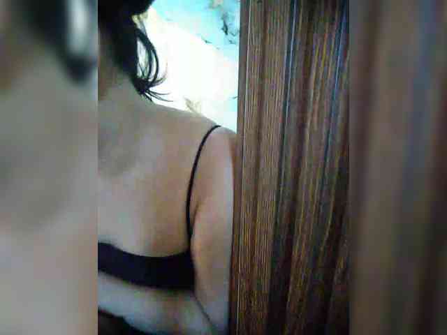 hornylittleprincess69 webcam