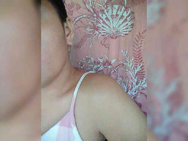 hornylittleprincess69 webcam