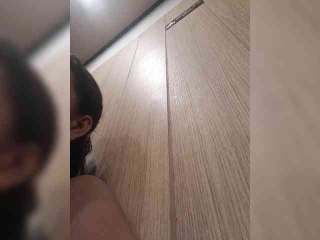 hornylittleprincess69