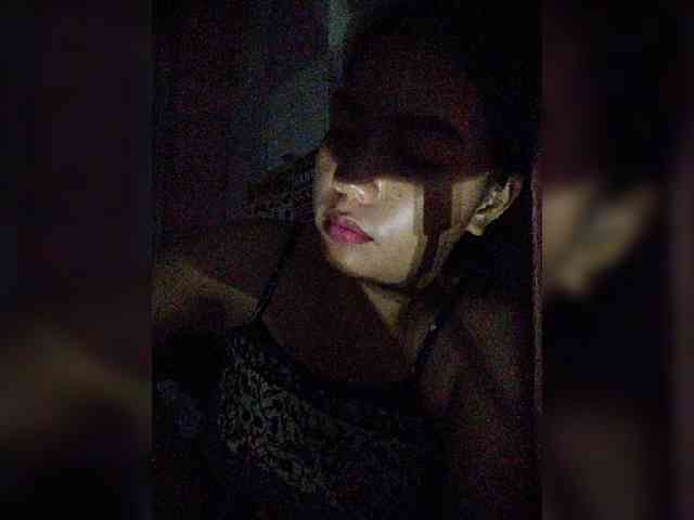 hornylittleprincess69 webcam