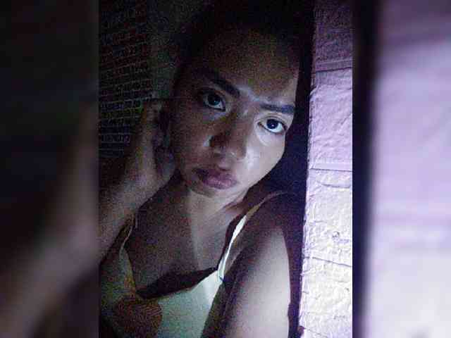 hornylittleprincess69