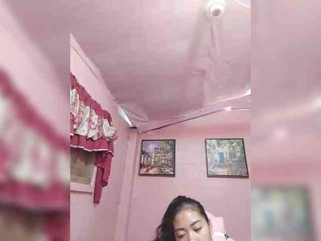 hornylittleprincess69 webcam
