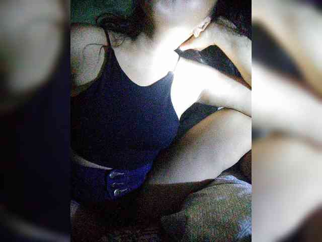 hornylittleprincess69 webcam