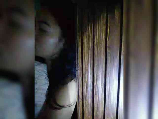 hornylittleprincess69