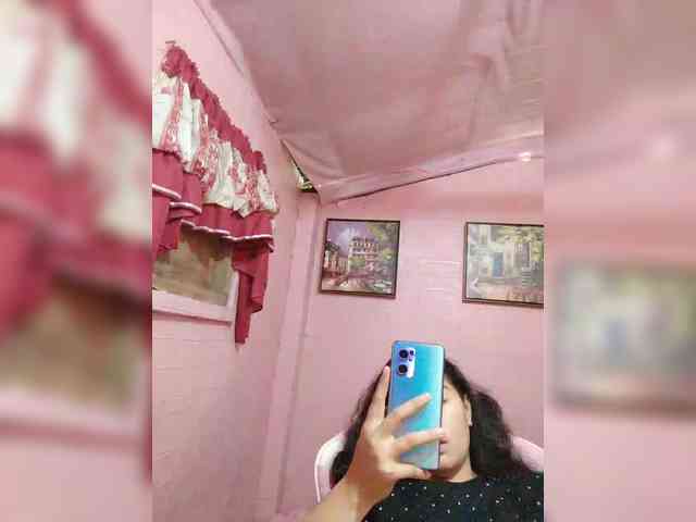hornylittleprincess69 webcam