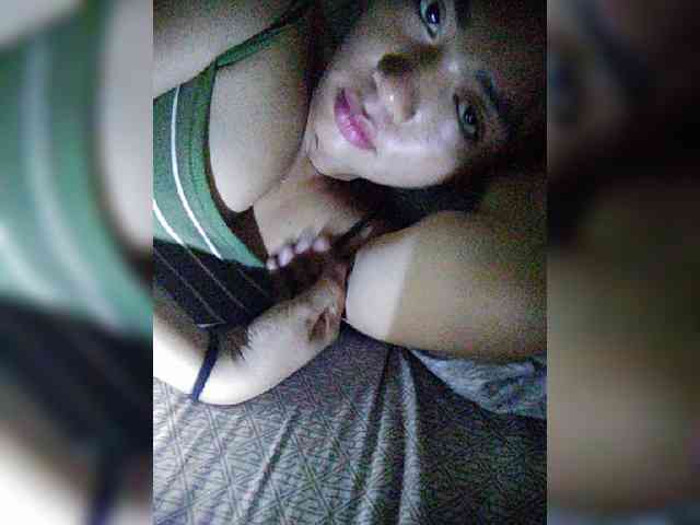 hornylittleprincess69 webcam
