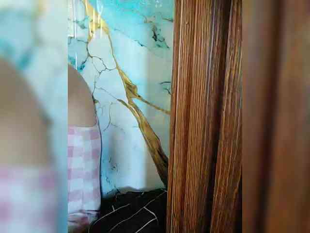 hornylittleprincess69 webcam