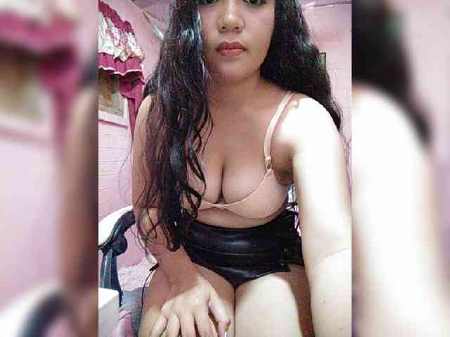 hornylittleprincess69 webcam