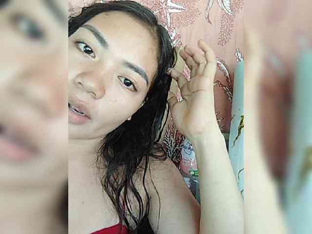 hornylittleprincess69