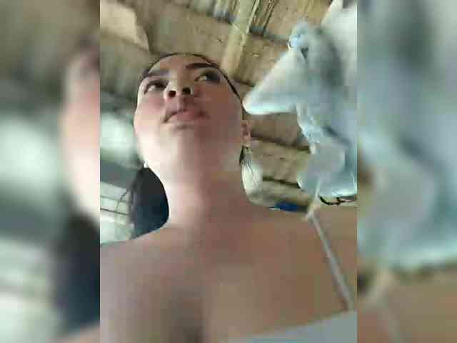 hornylittleprincess69 webcam