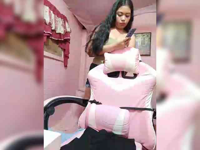 hornylittleprincess69 webcam