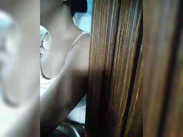 hornylittleprincess69 webcam