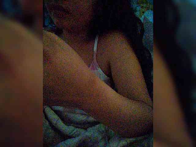 hornylittleprincess69 webcam