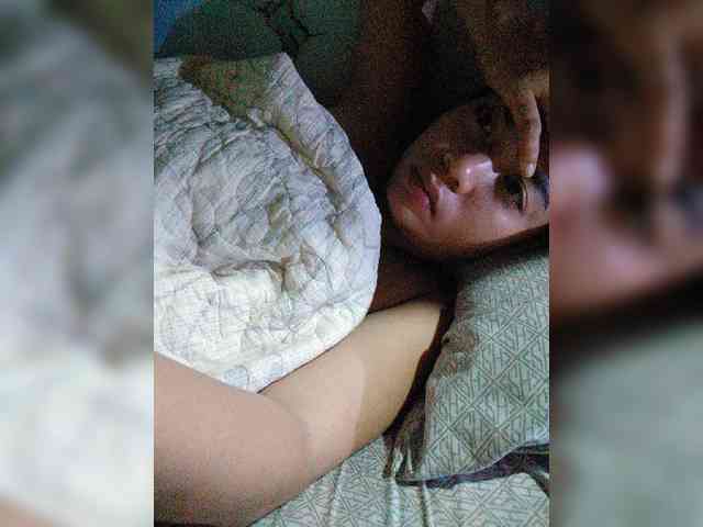 hornylittleprincess69 webcam
