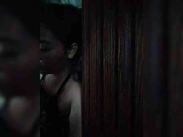 hornylittleprincess69 webcam