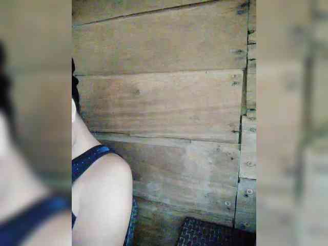 hornylittleprincess69 webcam