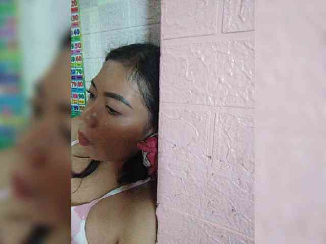 hornylittleprincess69 webcam