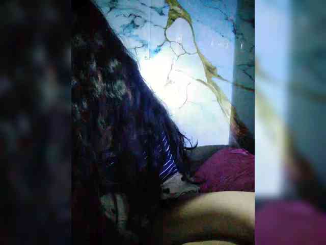 hornylittleprincess69 webcam