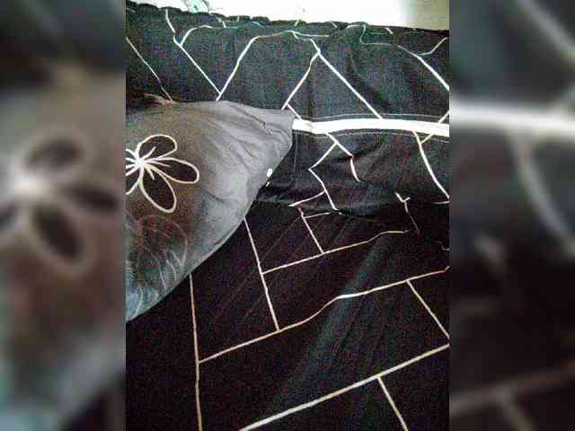 hornylittleprincess69 webcam