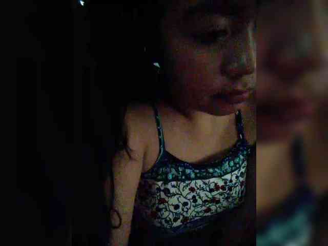 hornylittleprincess69 webcam