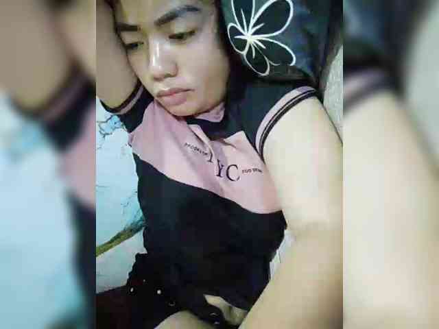 hornylittleprincess69 webcam
