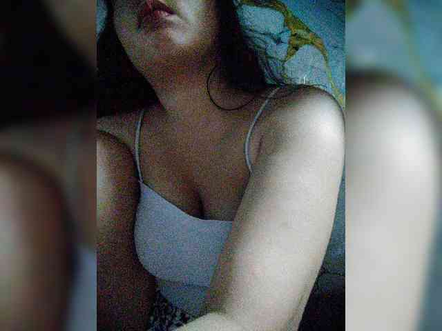 hornylittleprincess69 webcam