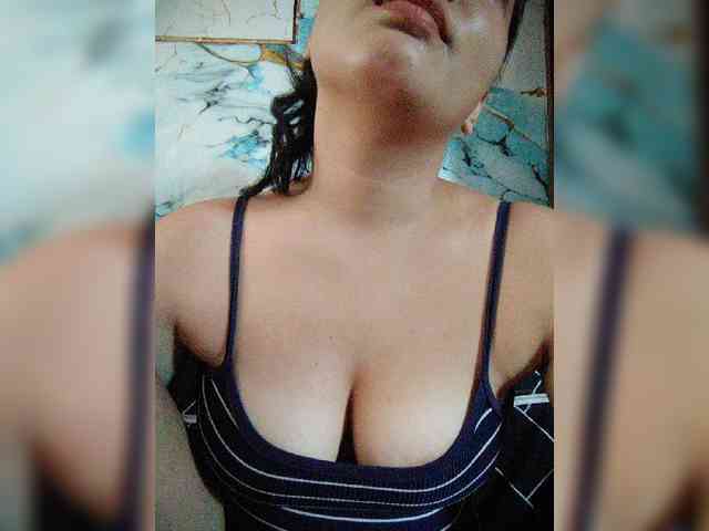 hornylittleprincess69 webcam