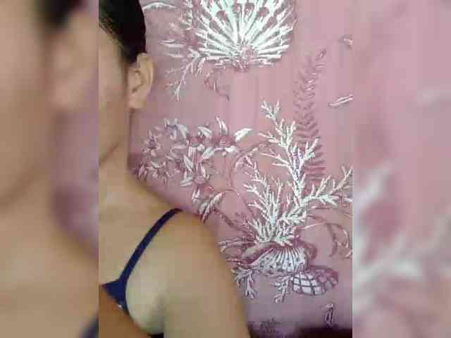 hornylittleprincess69 webcam