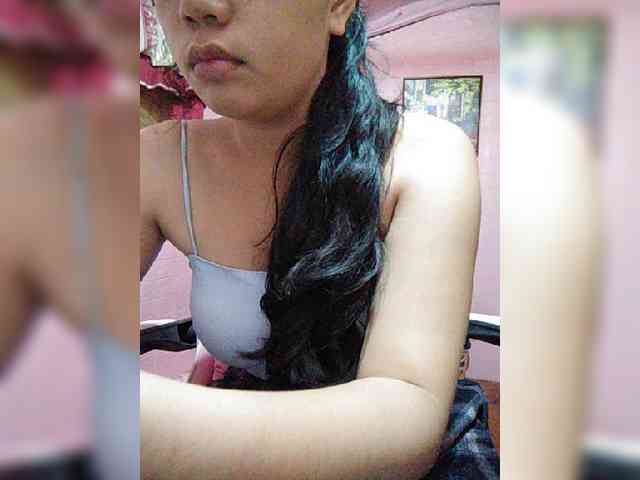 hornylittleprincess69 webcam