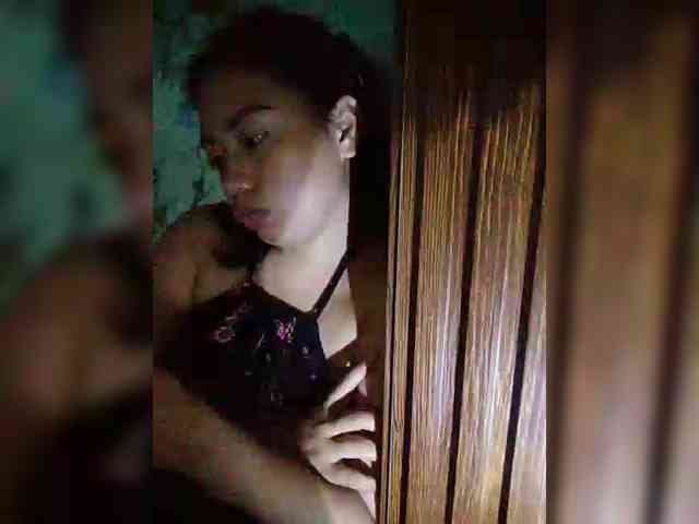 hornylittleprincess69 webcam