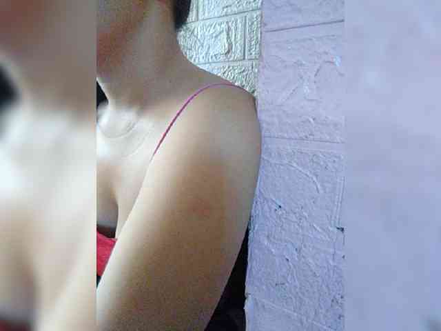 hornylittleprincess69 webcam