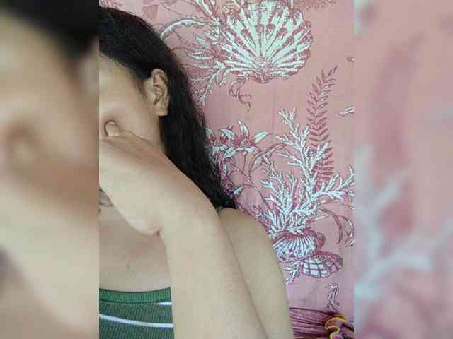 hornylittleprincess69 webcam