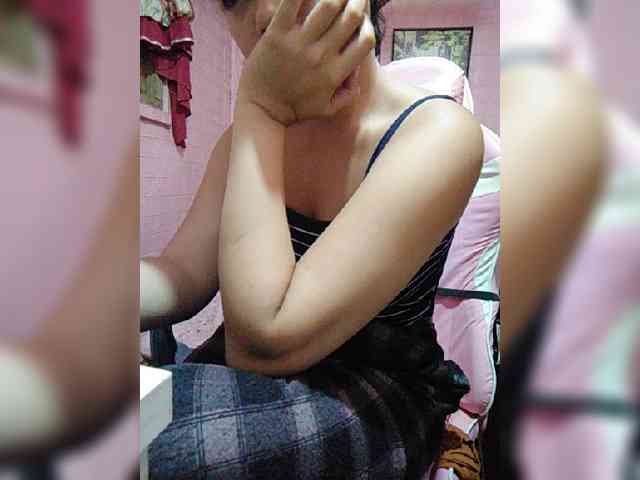 hornylittleprincess69 webcam