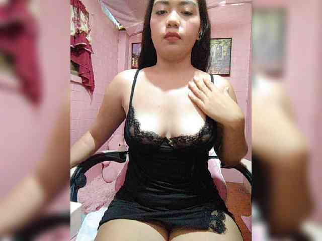 hornylittleprincess69 webcam