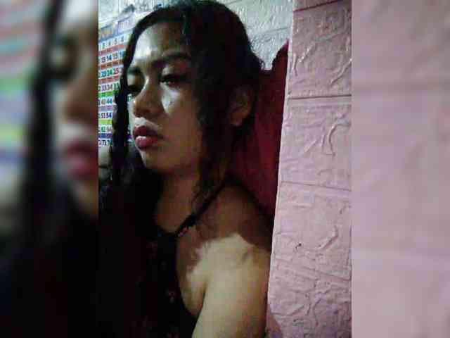 hornylittleprincess69