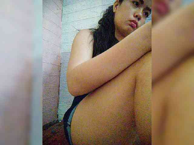 hornylittleprincess69